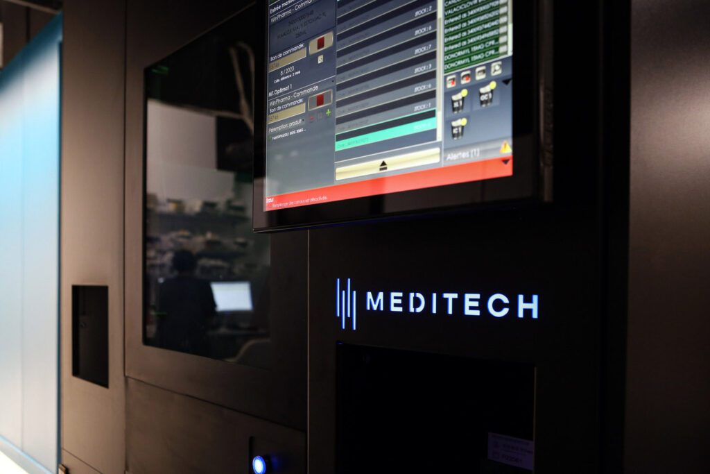 Ecran Meditech pour robot pharmacie