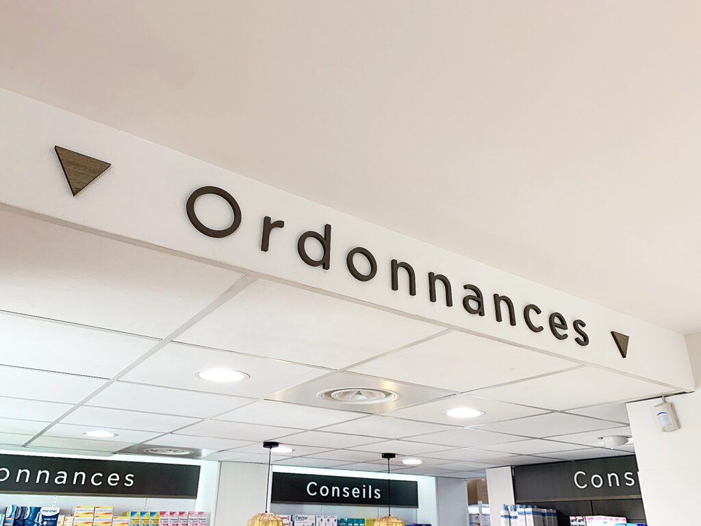Signaletique ordonnances pharmacie Voiron