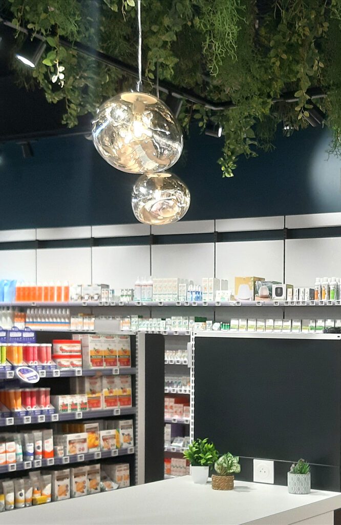 Suspension verre corner beauté - Transfert pharmacie Mers les Bains - Elsie