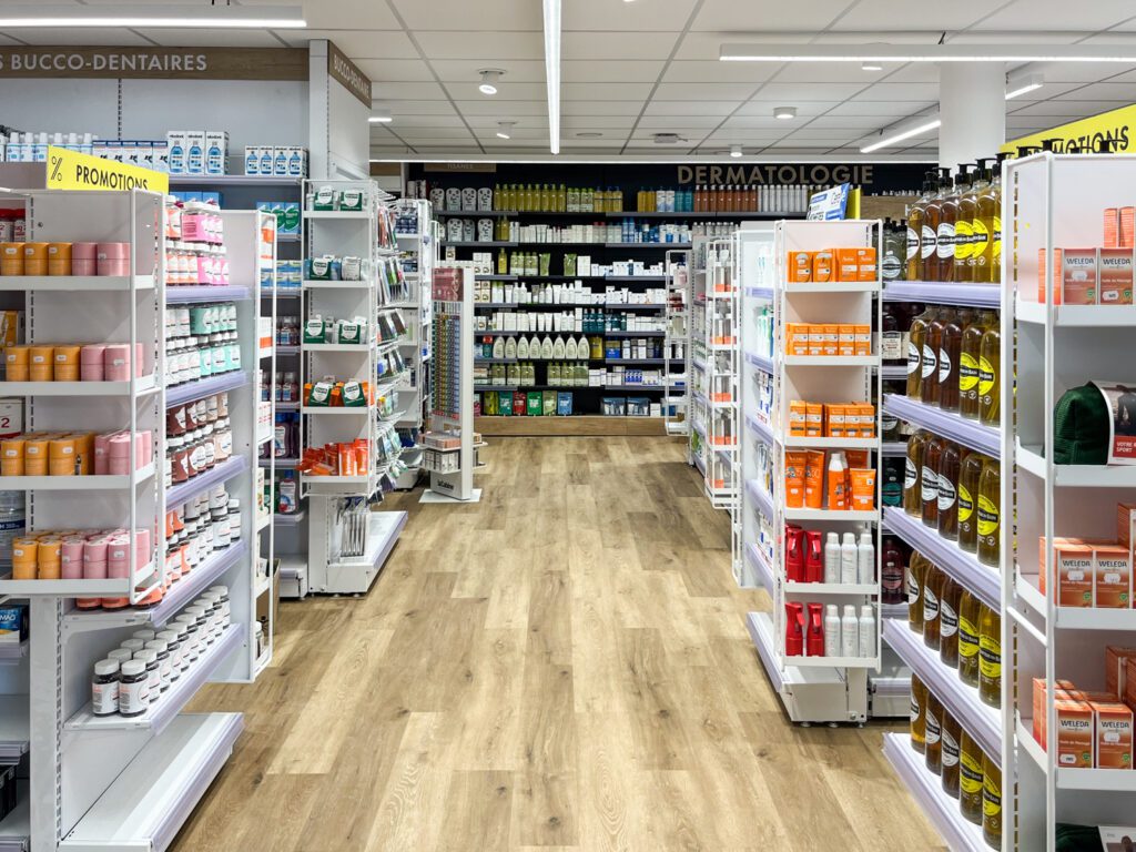Agencement pharmacie - Mobilier métal - gondole tete de gondole