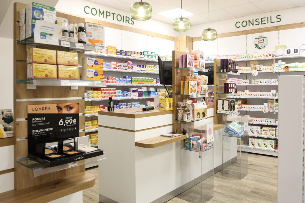 Comptoir avec plexibox - Ligne de caisses avec comptoirs doubles